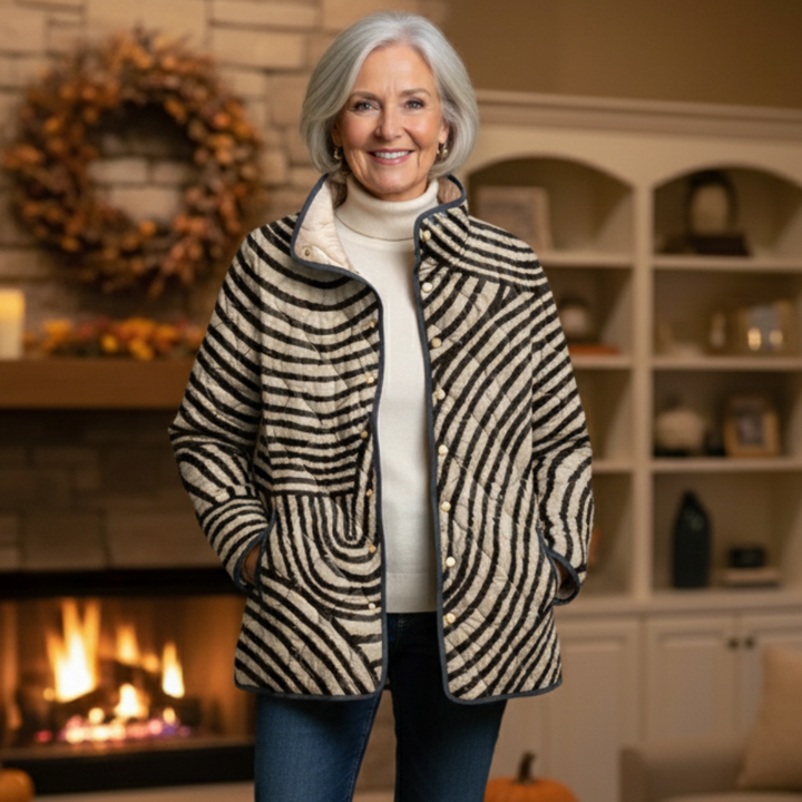 Inaya | Retro Hand-Drawn Circle Design Quilted Jacket